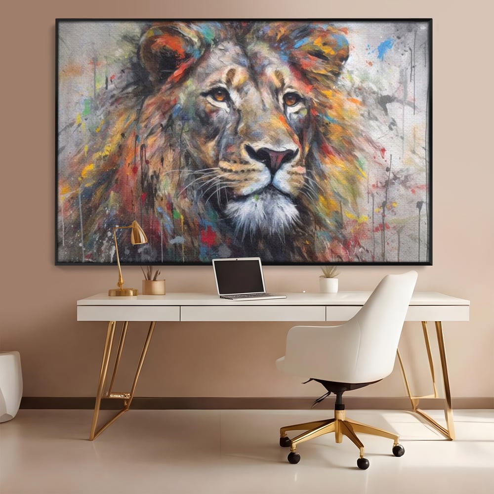 Tablou canvas cu tablou canvas cu leu colorat, in rama de aluminiu negru, pe perete intr-un birou